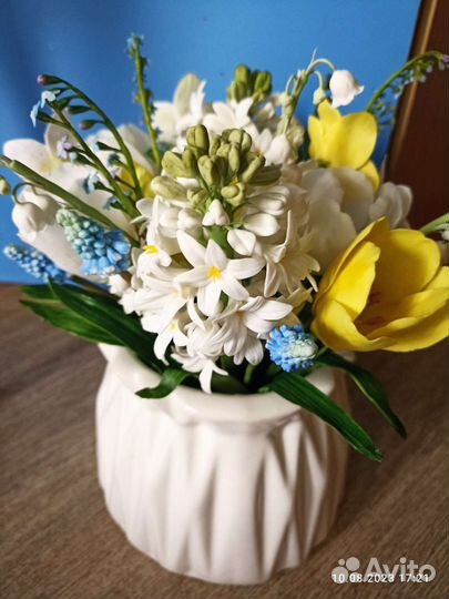 Композиция весенняя из холодного фарфора