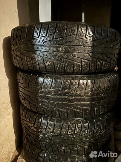 Nokian Tyres Hakkapeliitta R 225/60 R17