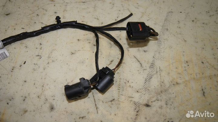 Электропроводка насосов стеклоомывателя BMW X5 E70