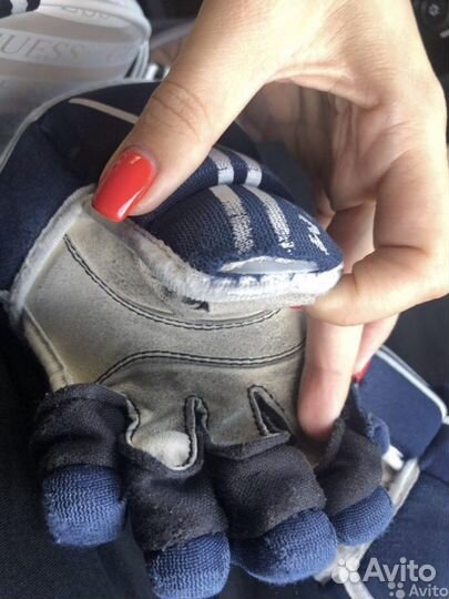 Хоккейные экипировка