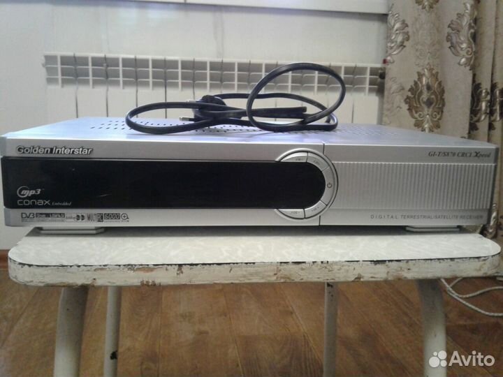 Спутниковый ресивер Golden Interstar