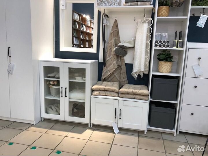 Шкаф витрина IKEA новый