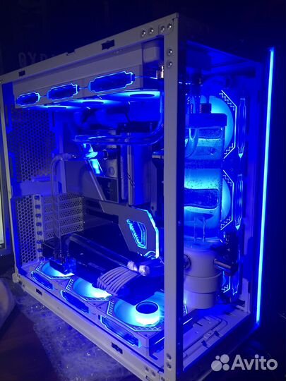 Водяное охлаждение I9-10900K + RTX 3080 + 32 RAM