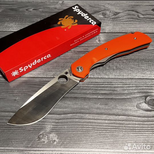 Нож Spyderco Subvert Orange