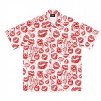 Yumms kiss shirt in white by Marcelo Miracles