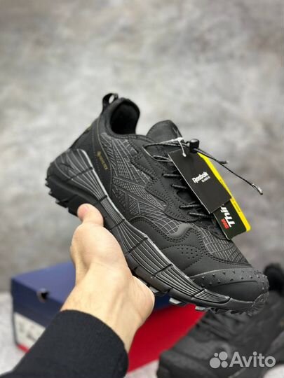 Зимние мужские кроссовки Reebok (41-45)