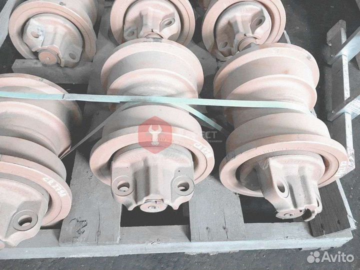 Каток поддерживающий Doosan 250LC-V 2270-1005C