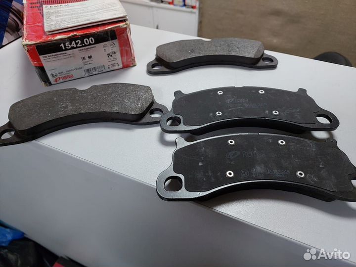 Тормозные колодки пер porsche 911 99135194902