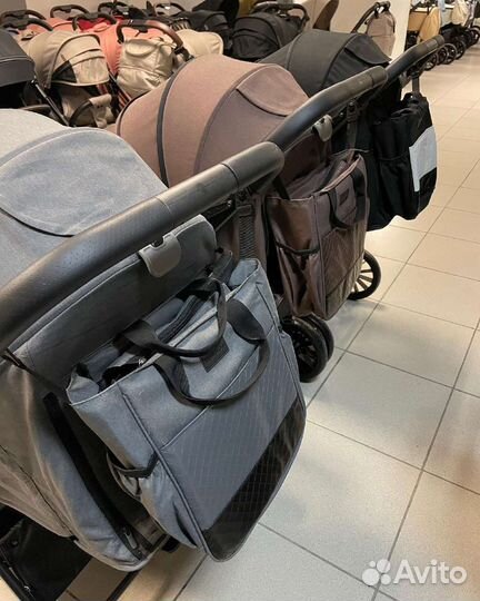 Коляска с перекидной ручкой