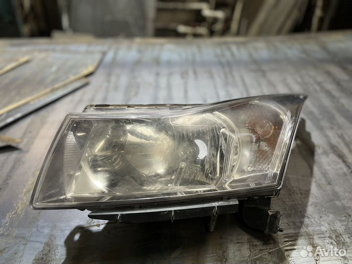 Передние фары chevrolet cruze