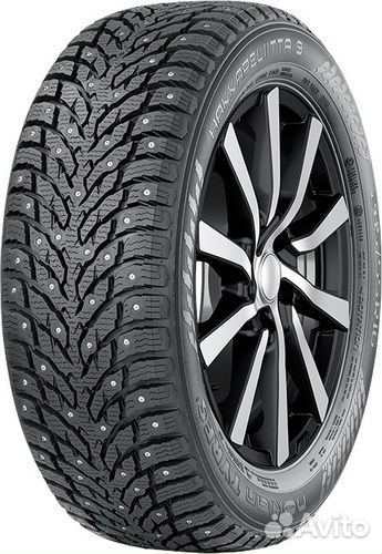 Nokian Tyres Hakkapeliitta 9 215/55 R17 T