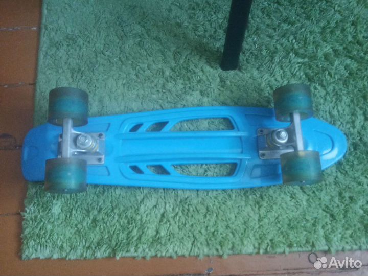 Скейтборд (пенни борд)