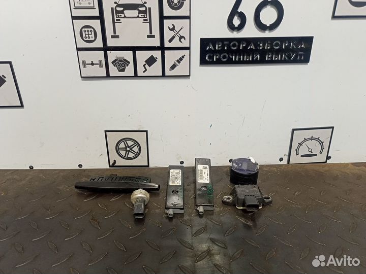 Датчик для Mercedes Benz W212 E-Klasse