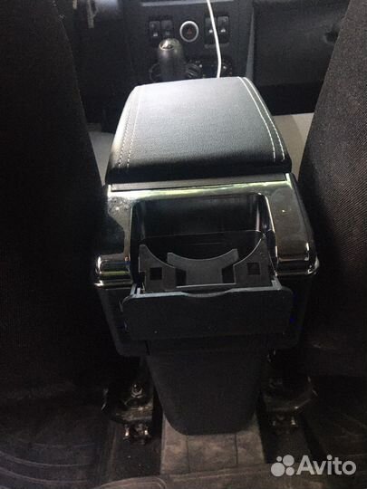 Подлокотник LADA largus Лада Ларгус