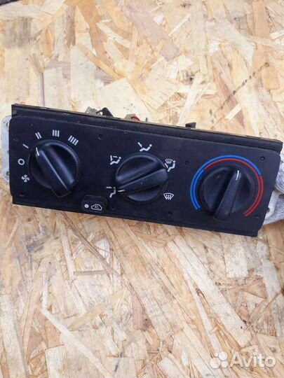 Блок управления печкой Hyundai Lantra 1992 разбор