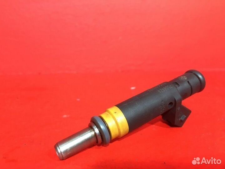 Форсунка Bmw 7 E65 N62B36A 2004