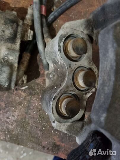 Комплект суппортов нива