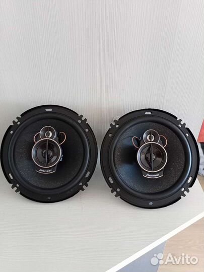 Автомобильные динамики Pioneer 16 см