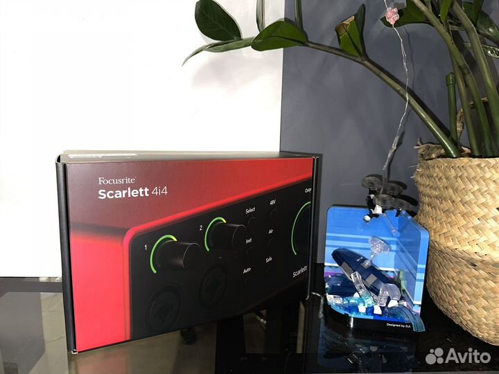 Аудиоинтерфейс Focusrite Scarlett 4i4 4th Gen