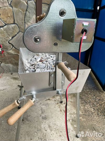 Мангал автоматический угольный