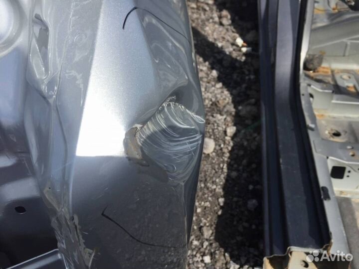 Крыло заднее правое Mitsubishi Pajero/Montero Spor