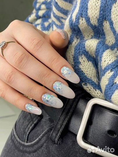 Маникюр педикюр