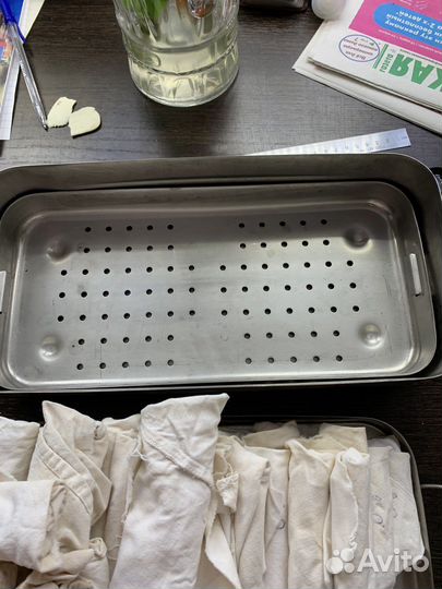 Стерилизатор для шприцев,со шприцами