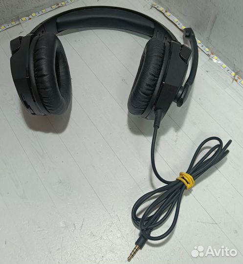 Компьютерная гарнитура HyperX Cloud Stinger, black
