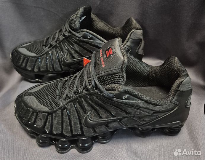 Кроссовки Nike shox