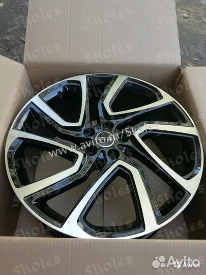 Новый комплект дисков на Land Rover R22 Range Rove