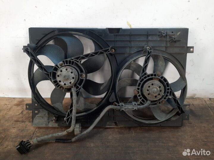 Вентилятор радиатора Seat Leon хэтчбэк 5 дв. 1.8