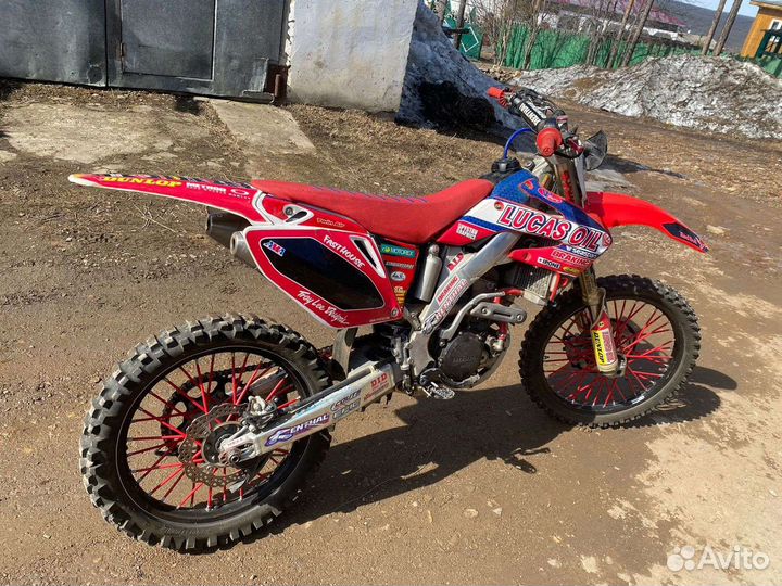 Кросовый мотоцикл Honda