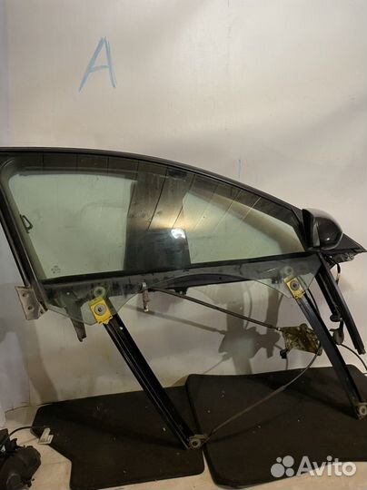 Зеркало боковое правое Audi A6 C6 4F