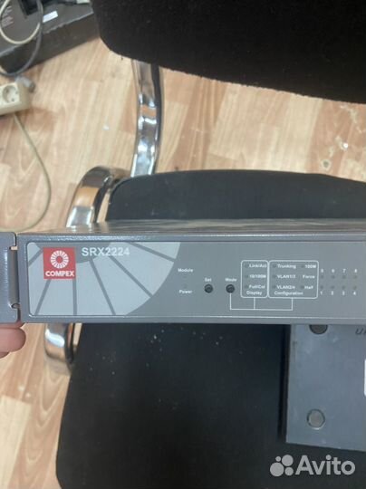 Коммутатор compex Srx2224