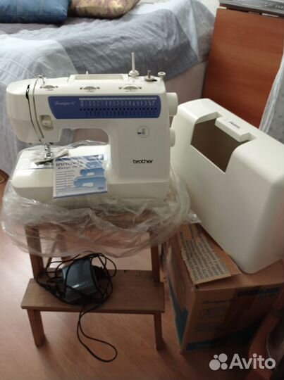 Швейная машина Brother