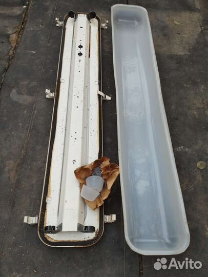 Светильник подвесной СССР закрытый влагозащитный