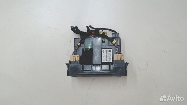 Переключатель отопителя Audi A8 (D2), 2001