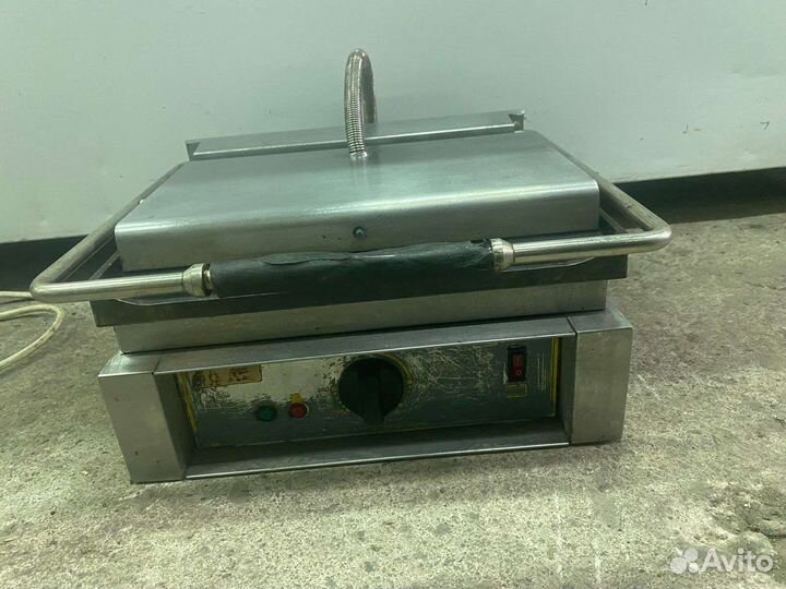 Гриль прижимной Roller Grill Panini R