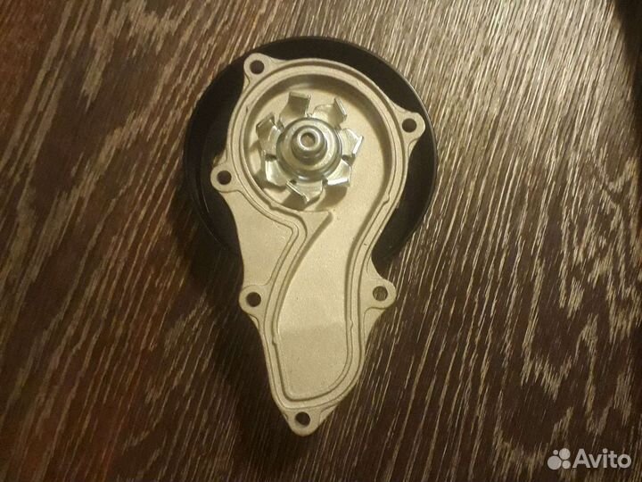 Помпа honda k20 4a