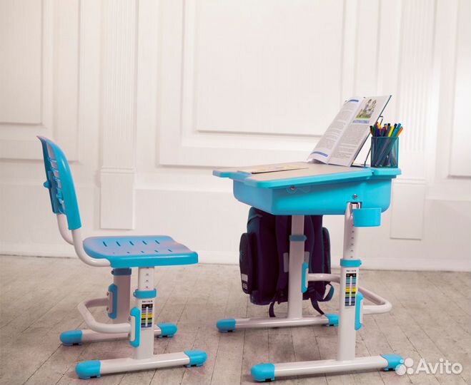 Растущая парта и стул Capri (голубой/розовый)