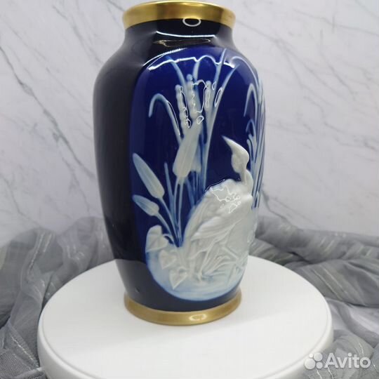 Ваза pate sur pate Limoge