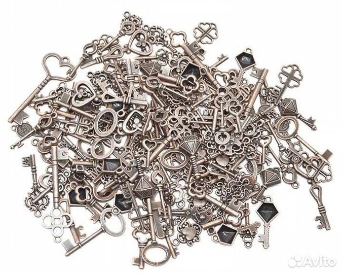 Брелок подвеска ключики и часики, ключ латунный