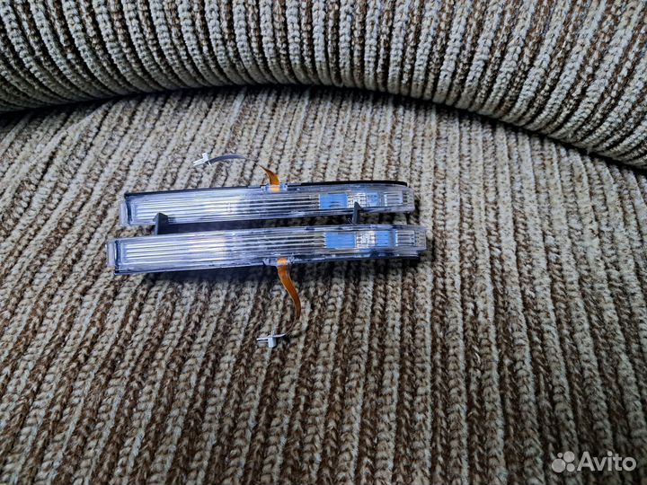 Повторитель поворота в зеркало