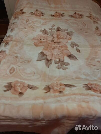 Покрывало новое велюр