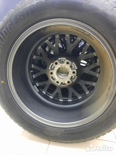 Bridgestone Blizzak DM-V3 285/50 R20 116T