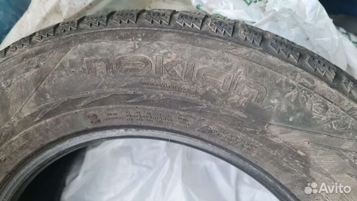 Nokian Tyres Hakkapeliitta R2 SUV 235/65 R17 108