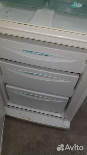 Холодильник Стинол(бесплатная доставка)