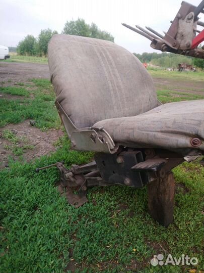 Сиденье водительское