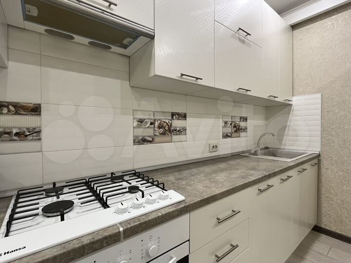 2-к. квартира, 58,5 м², 4/18 эт.