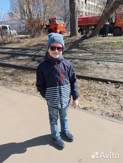 Ветровка на мальчика